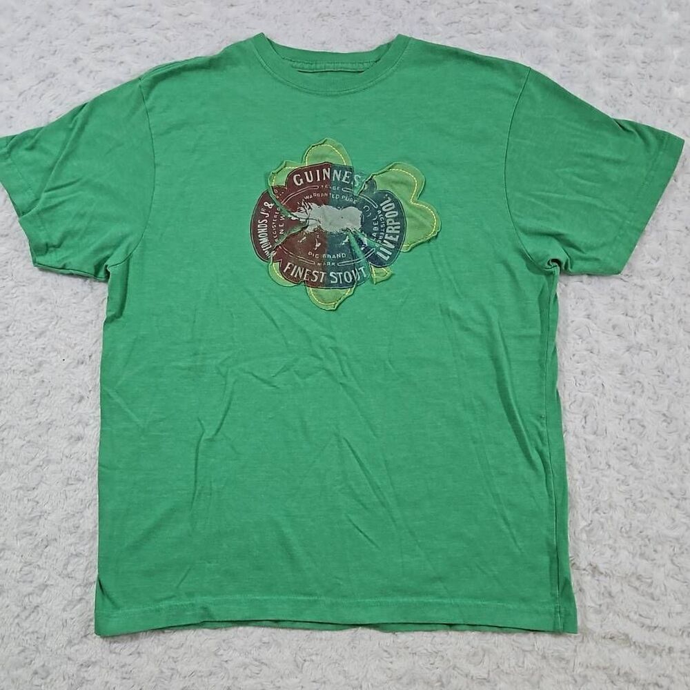 St Patrick's Day Size Medium Guinness Liverpool Green Tee Clover Stamped Patch